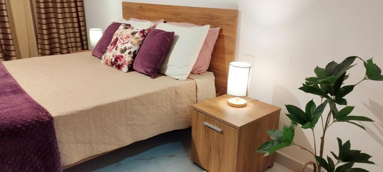 Large And Modern Apartment In The Centre Of Malta Mosta Kültér fotó